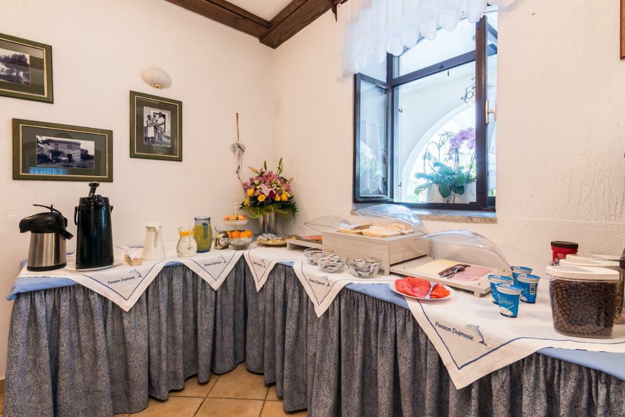 Pansion Dujmović 1 Apartment Malinska Bagian luar foto