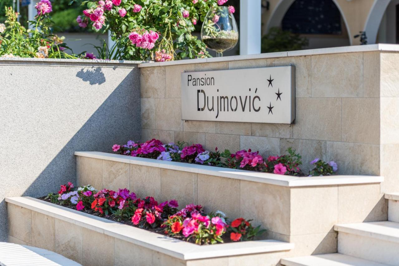 Pansion Dujmović 1 Apartment Malinska Bagian luar foto